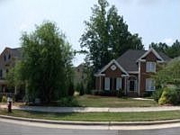 2nd image of 112 Lansbrooke Ln