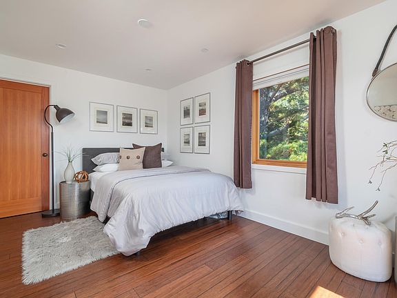 3rd image of 450 Hillside Ave #A