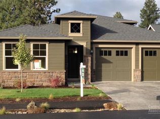 20182 SE Stonegate Dr, Bend, OR 97701