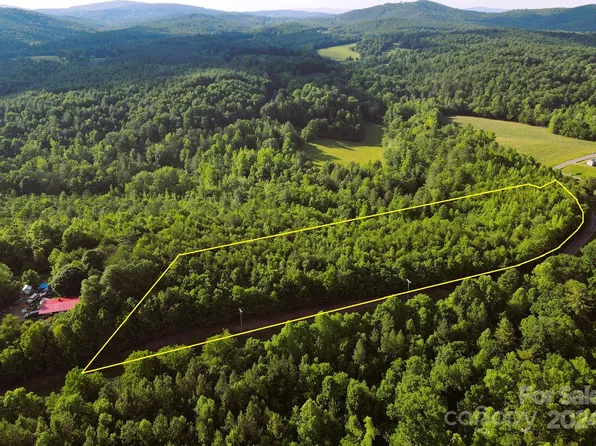 2 Rhoney Rd, Connelly Springs, NC 28612