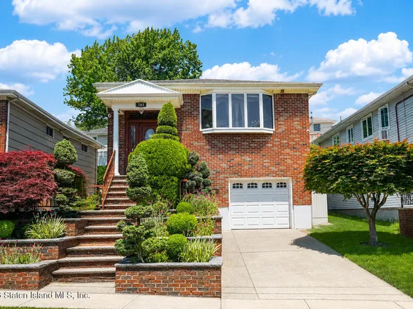 293 Lightner Ave, Staten Island, NY 10314