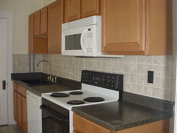 Large eat in kitchen
