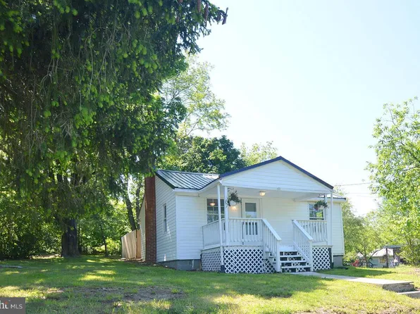 67 Berryville Cir, Berkeley Springs, WV 25411