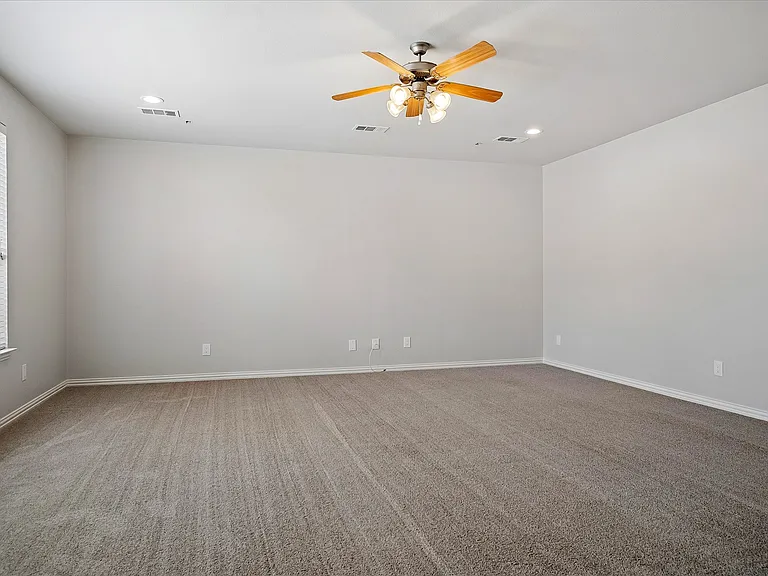 1604 Morning Dove Ct — Photo 14