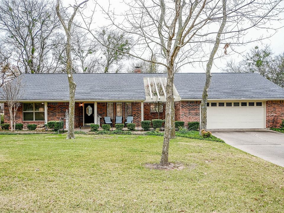 4009 Fairway Dr, Granbury, TX 76049 MLS 20499022 Zillow