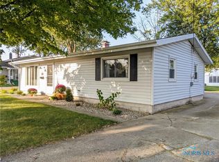 203 1st St, Montpelier, OH 43543