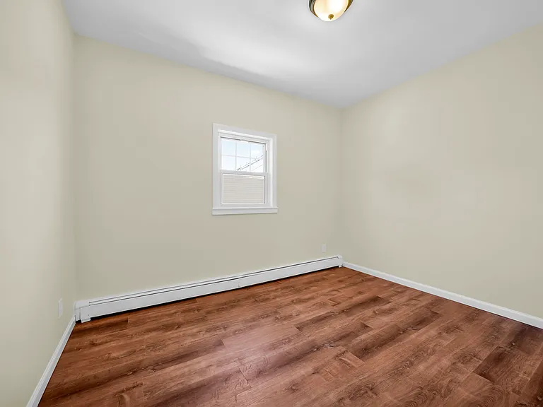 Bedroom #1