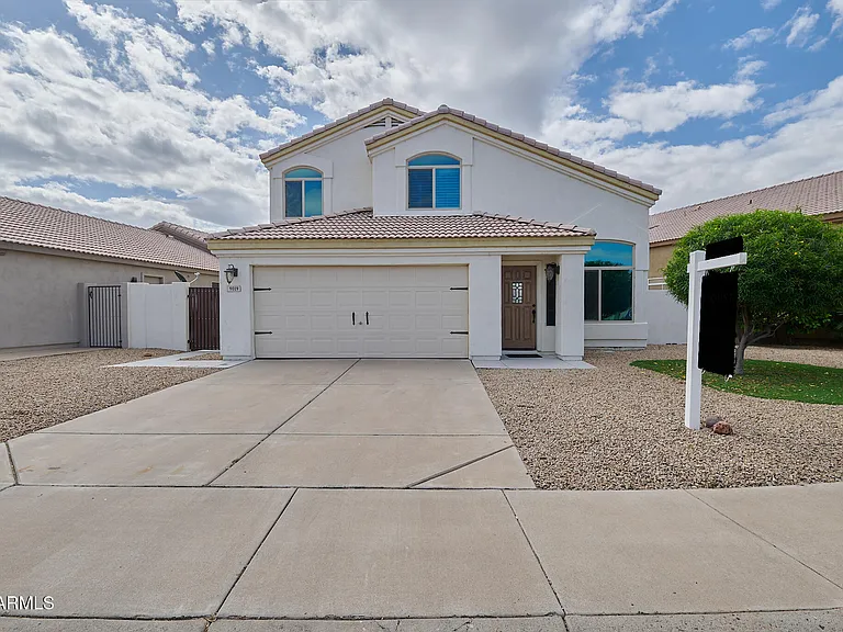 9019 W Acoma Dr — Photo 1