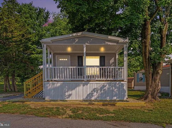 71 Wagon Way, Honey Brook, PA 19344