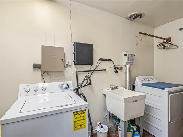 17-09 215th Street image 26 of 43