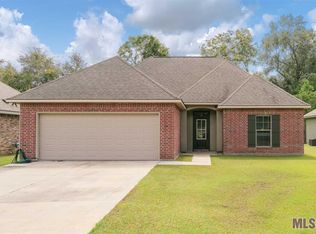 17748 H S Brignac Dr, French Settlement, LA 70733