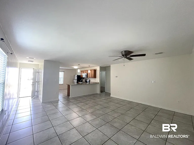 15142 Marem Dr — Photo 11