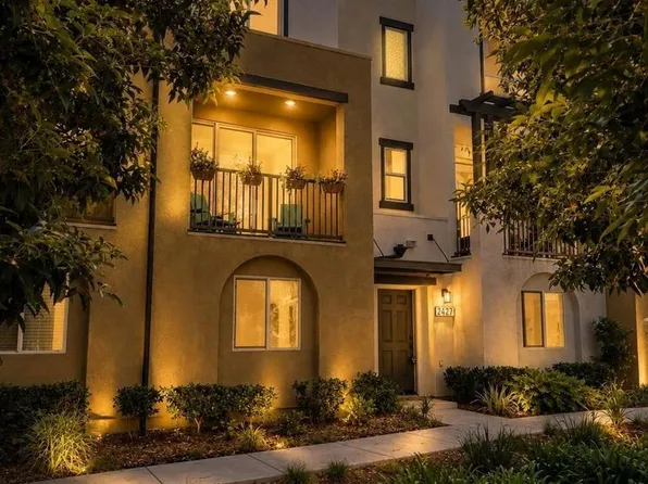 2427 Verano Way, Vista, CA 92081