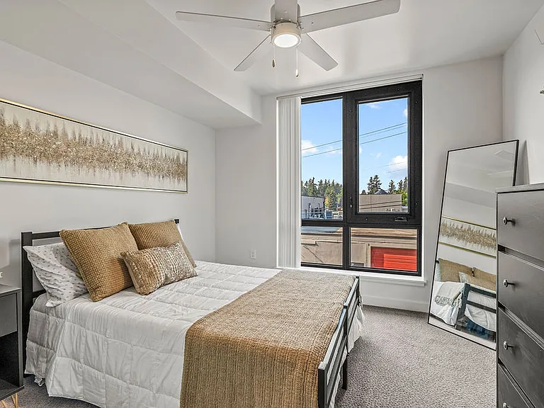 The Buckley at Lents — Photo 8