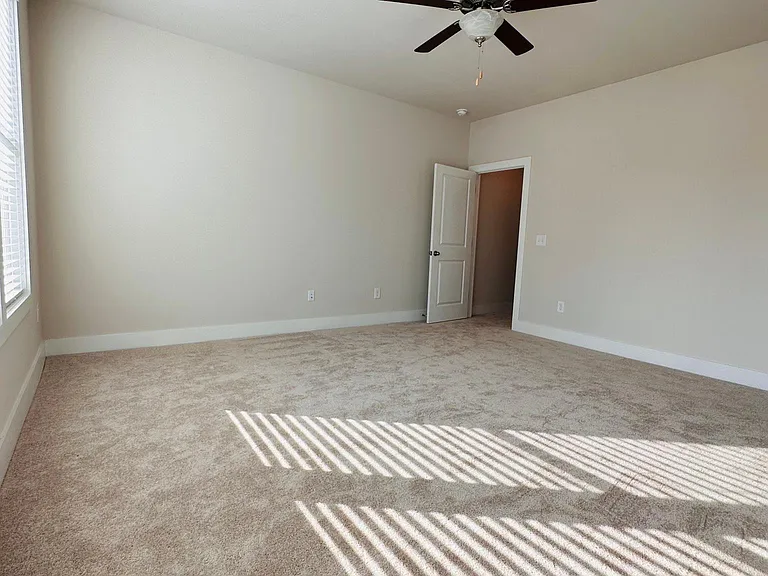 1247 Winterhaven Dr #1247 — Photo 14