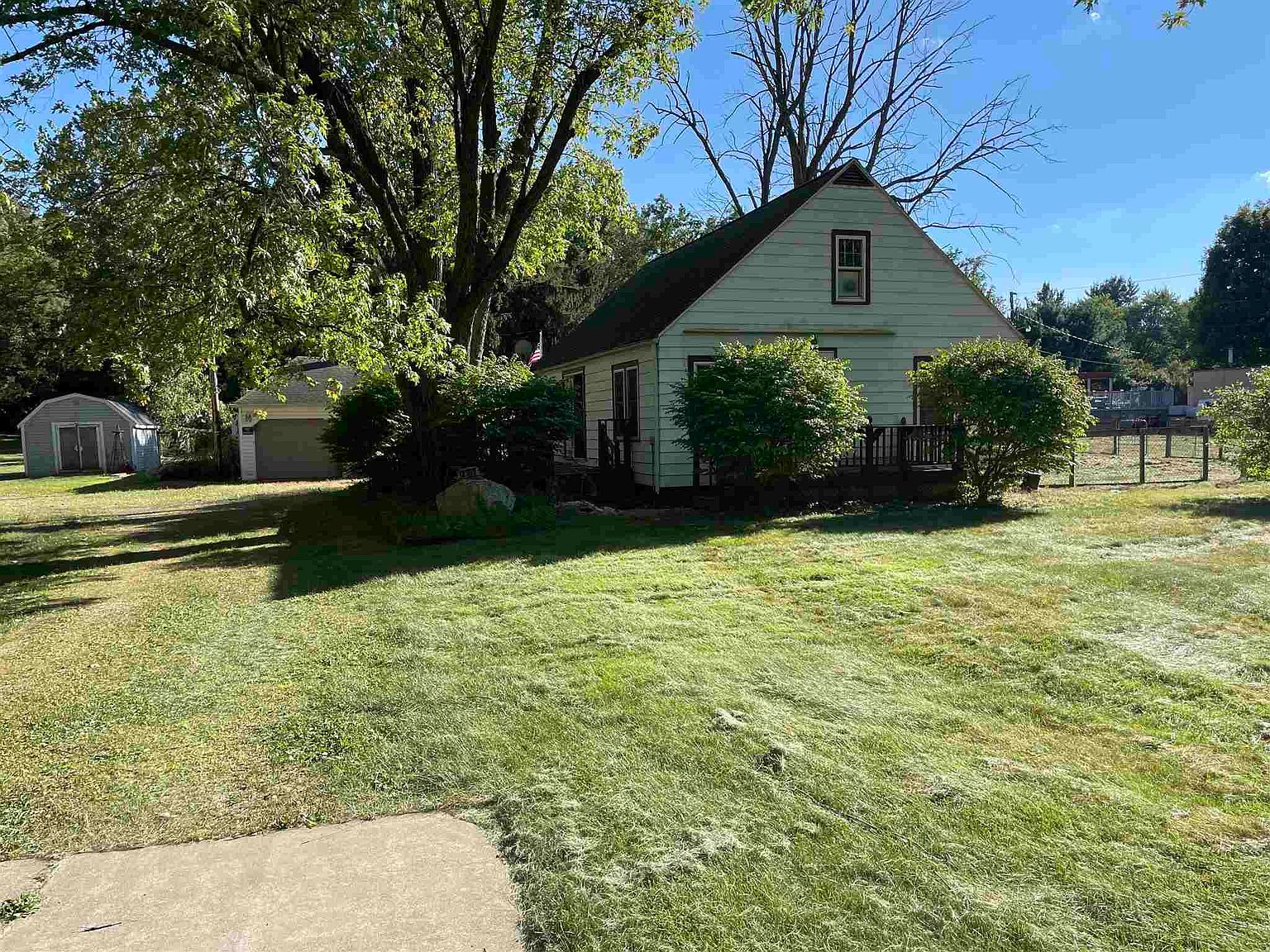 14300 Dragoon Trl, Mishawaka, IN 46544 Zillow