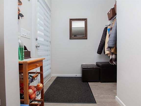 4th image of 2902 Maple Way NW