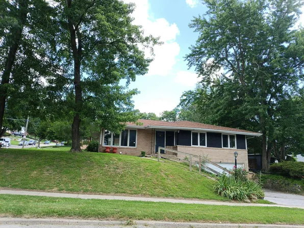 2501 Boyd St, Des Moines, IA 50317