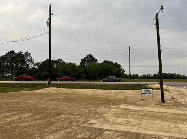 15821 Highway 36, Needville, TX 77461