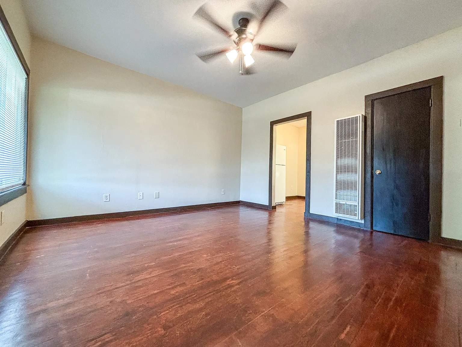 124 South Krueger Avenue - 1 — Photo 3