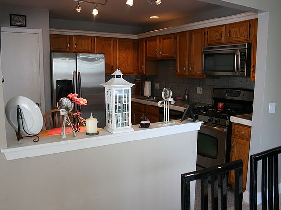 5th image of 202 Dublin Ln Unit Z2