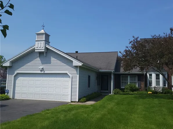 50 Harbor Hill Dr, Rochester, NY 14617