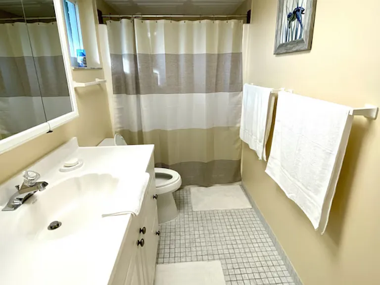 114 Cortez Dr #A — Photo 11