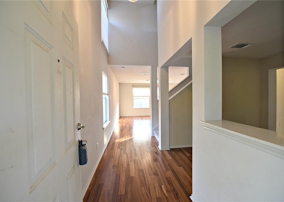 1st image of 8309 Osborne Dr