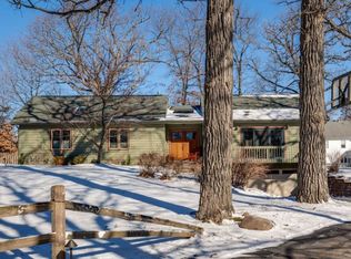 700 W Center Rd, Palatine, IL 60074