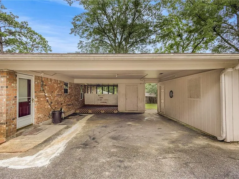 2316 Woodland Rd — Photo 37