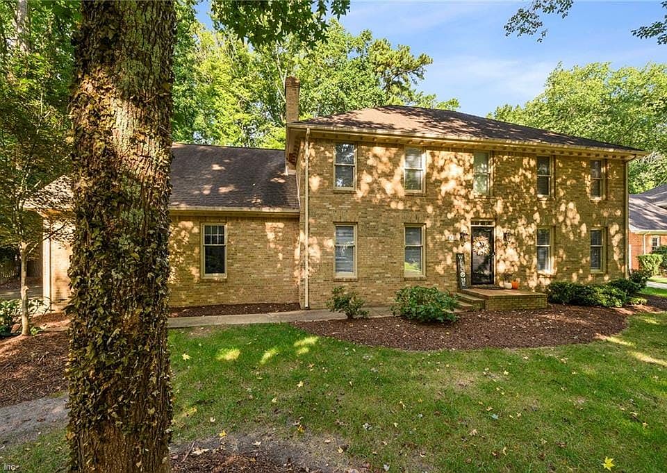 1st image of 925 Upper Hastings Way