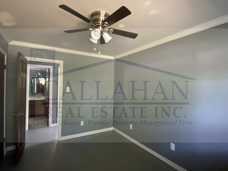 2811 Fox Glenn St — Photo 25