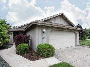 33101 Sandpiper Ct, North Ridgeville, OH