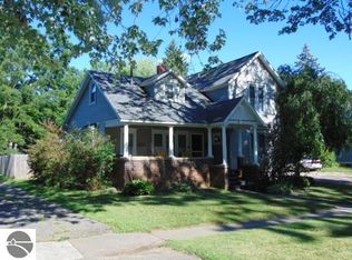 229 S Jeffery Ave, Ithaca, MI 48847