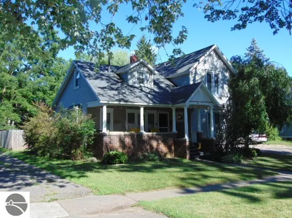 229 S Jeffery Ave, Ithaca, MI 48847