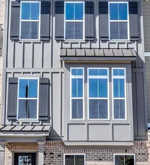 332 Overture Ct — Photo 2