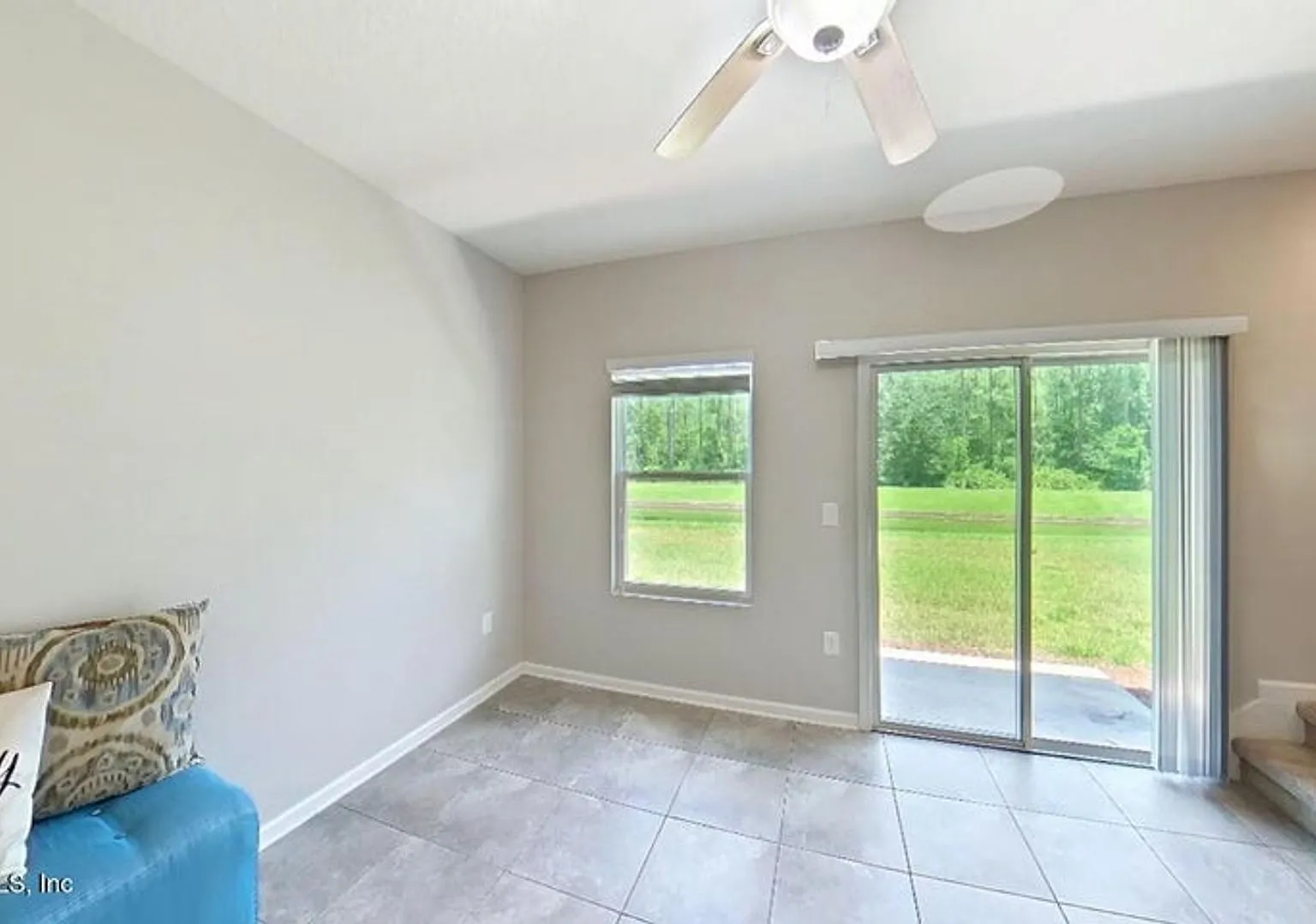687 Servia Drive — Photo 4