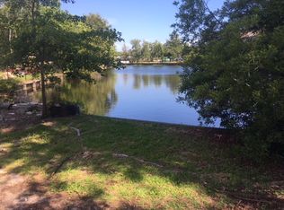 711 Garden Lake Dr, Murrells Inlet, SC 29576