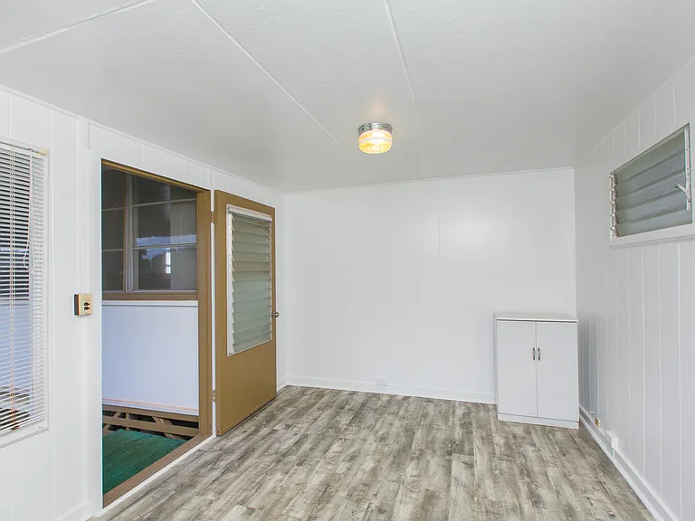 2033A Oswald St — Photo 10