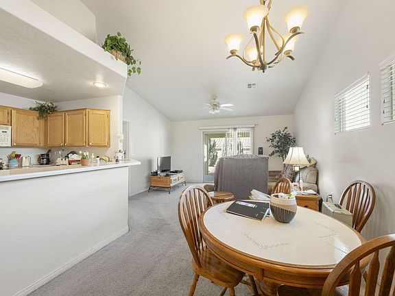 4th image of 1684 W Desert Rose Dr