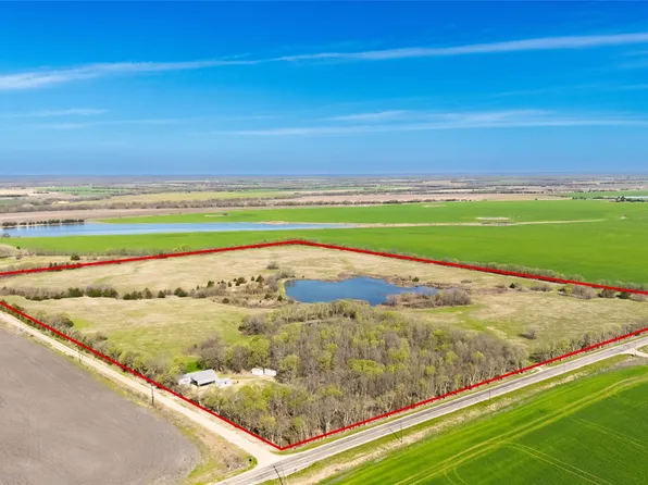 50 County Road 3400, Pecan Gap, TX 75469