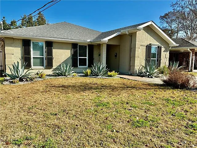 4829 Alphonse Dr — Photo 1