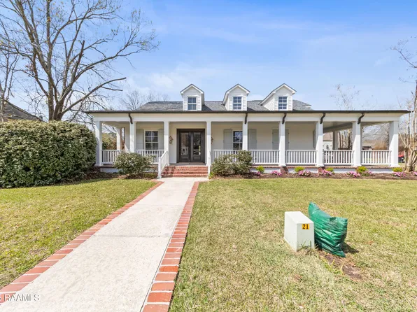200 Emily Cir, Lafayette, LA 70508