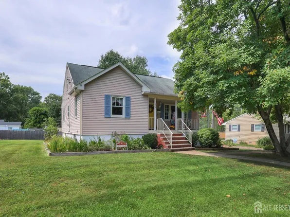 414 S Madison Ave, Dunellen, NJ 08812