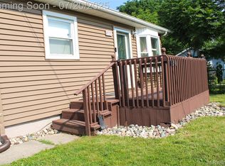 1030 Meida St, Flint, MI 48532