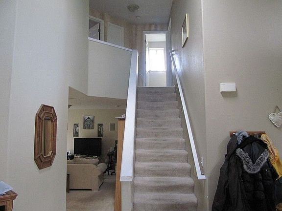 2nd image of 7194 SE Ariel St