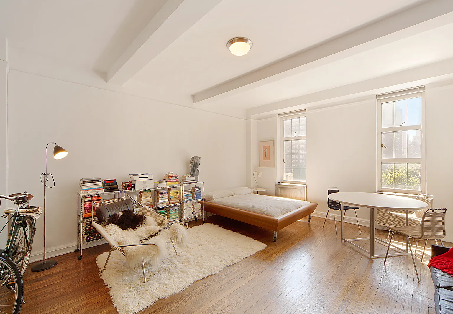410 West 24th Street — Photo 2