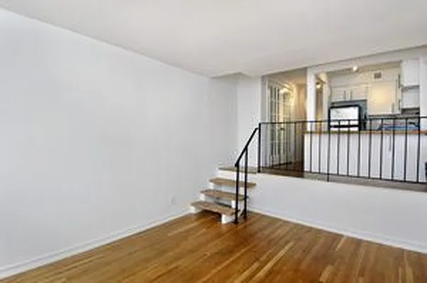 Sold by Metropolitan Property Group | media 18