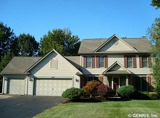 1410 Viking Cir, Webster, NY 14580