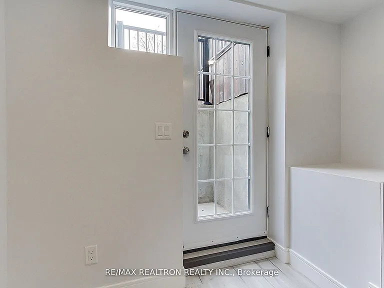 31 Goodman Cres #BSMNT A — Photo 4